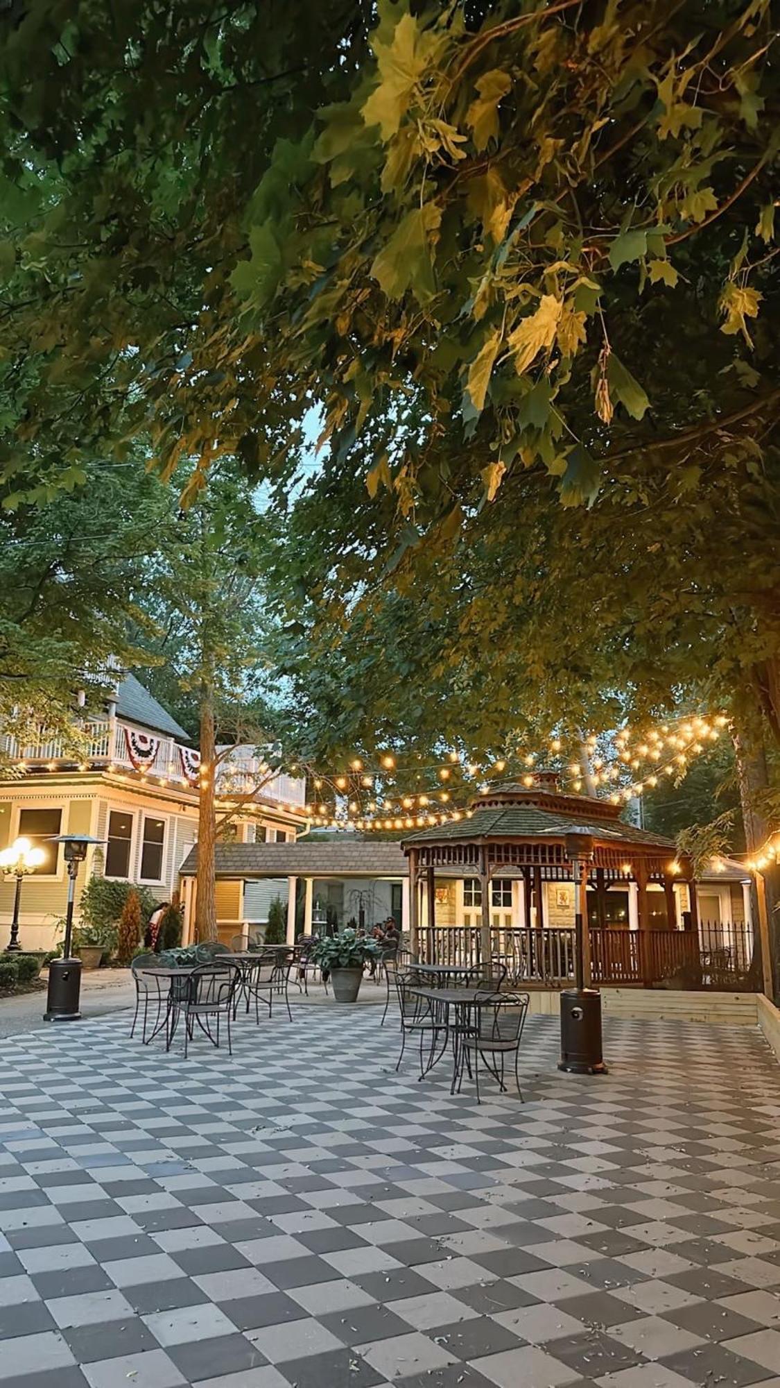 芒特普莱森特The Ginkgo Tree住宿加早餐旅馆 外观 照片